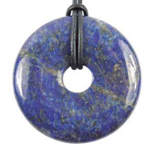 Photo d'un donut en pierre de lapis lazuli