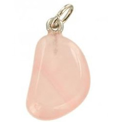 Photo d'un pendentif en pierre de quartz rose
