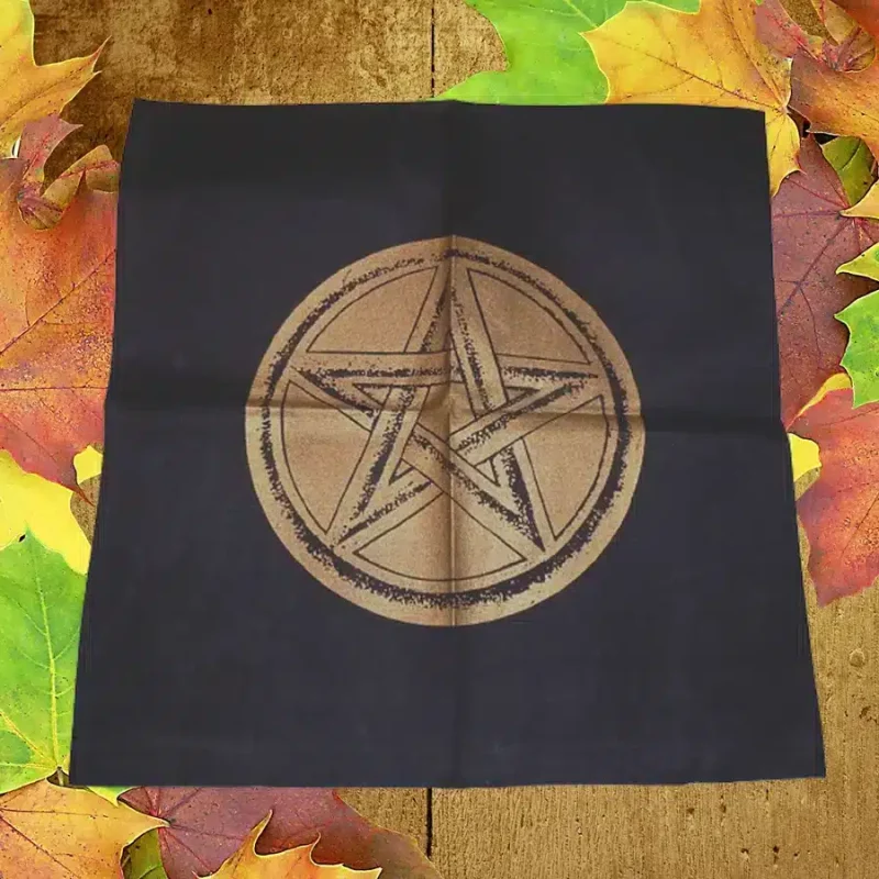 Photo de la nappe d'autel pentagramme