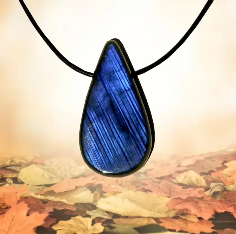 pendentif-tranche-labradorite-3203 Pendentif tranche labradorite N°3203