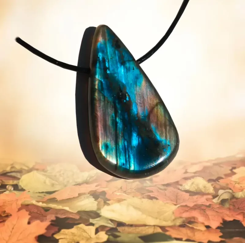 pendentif-tranche-labradorite-3217 Pendentif tranche labradorite N°3217